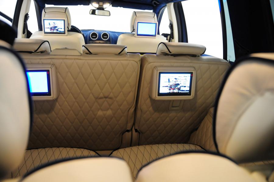  Mercedes-Benz GL63 Biturbo by Brabus 2010 года  (фото 2 из 6)